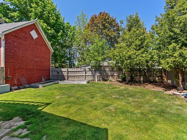 1010 St. Clair STREET, Manitowoc, WI 54220