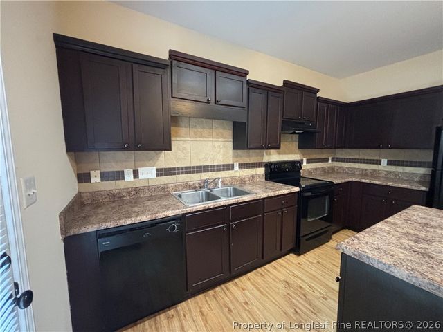 3130 Horsepen Branch, Fayetteville, NC 28306