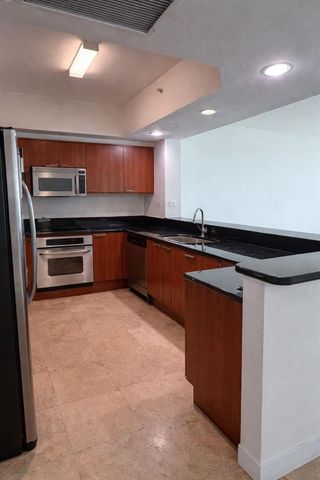 14951 ROYAL OAKS Lane 1607, North Miami, FL 33181