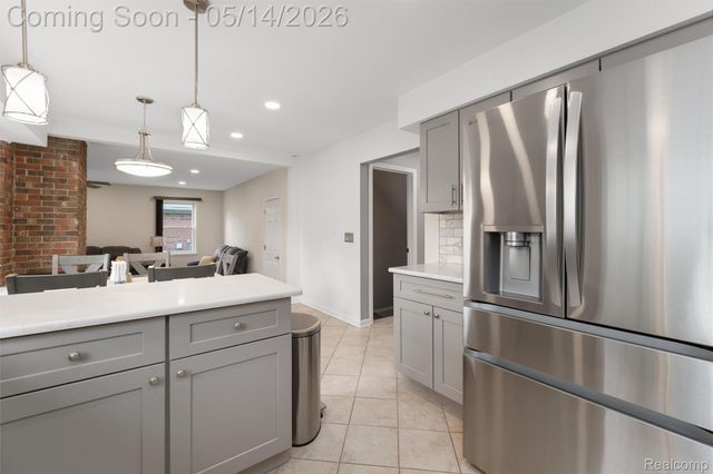 7225 Camelia Court, Canton Charter Township, MI 48187