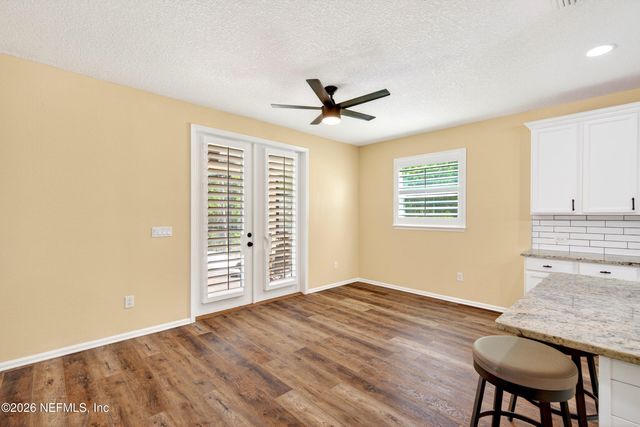 222 SARAH ELIZABETH Drive, St. Johns, FL 32259