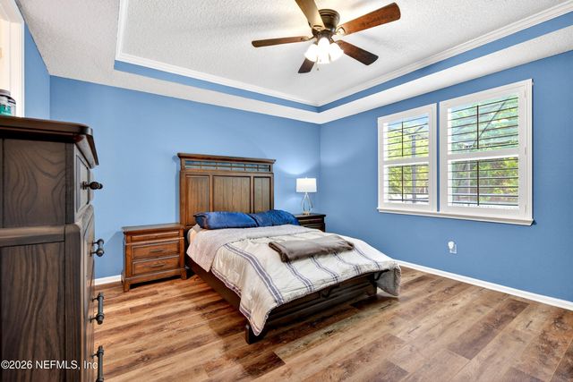 222 SARAH ELIZABETH Drive, St. Johns, FL 32259