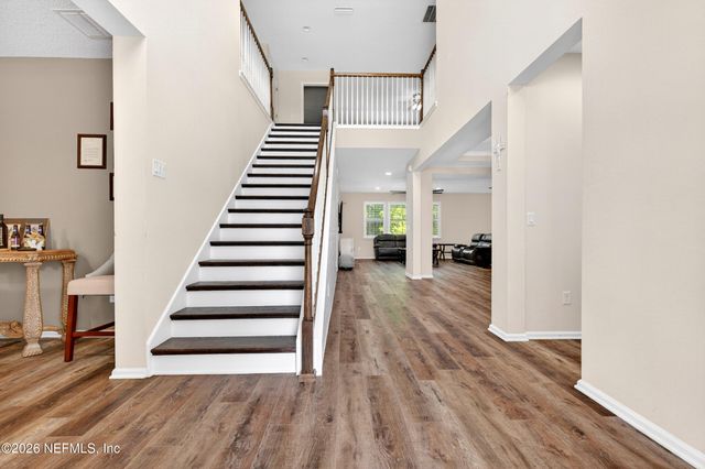 222 SARAH ELIZABETH Drive, St. Johns, FL 32259