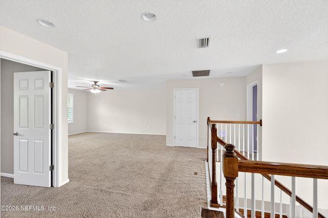 222 SARAH ELIZABETH Drive, St. Johns, FL 32259
