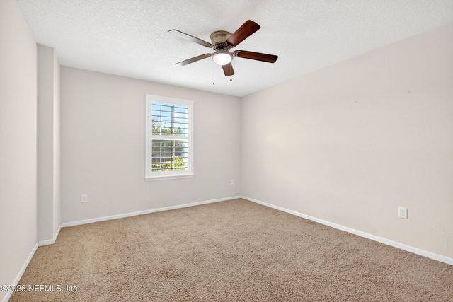 222 SARAH ELIZABETH Drive, St. Johns, FL 32259