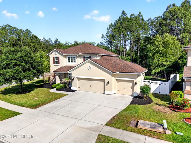 222 SARAH ELIZABETH Drive, St. Johns, FL 32259