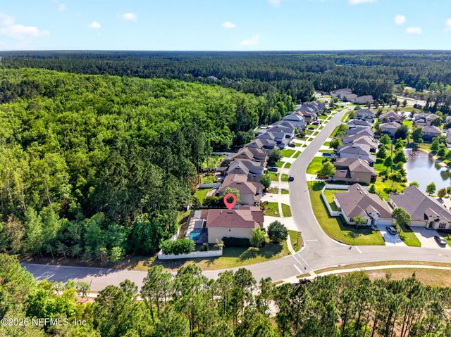 222 SARAH ELIZABETH Drive, St. Johns, FL 32259