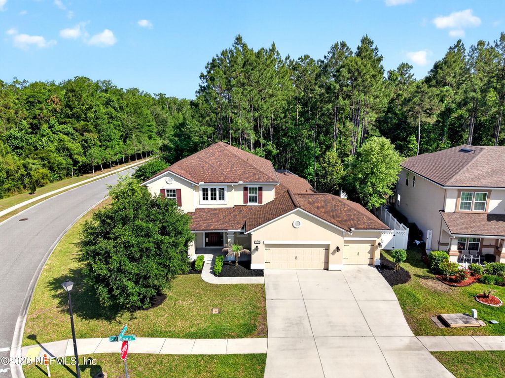 222 SARAH ELIZABETH Drive, St. Johns, FL 32259