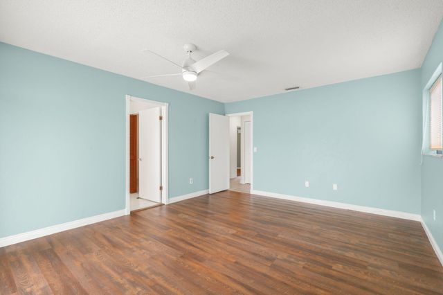 21111 Escondido Way, Boca Raton, FL 33433