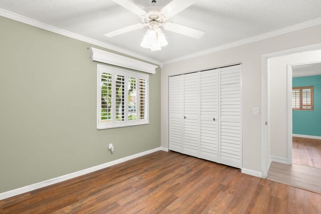 21111 Escondido Way, Boca Raton, FL 33433