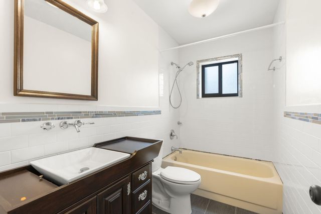 21111 Escondido Way, Boca Raton, FL 33433