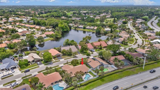 21111 Escondido Way, Boca Raton, FL 33433