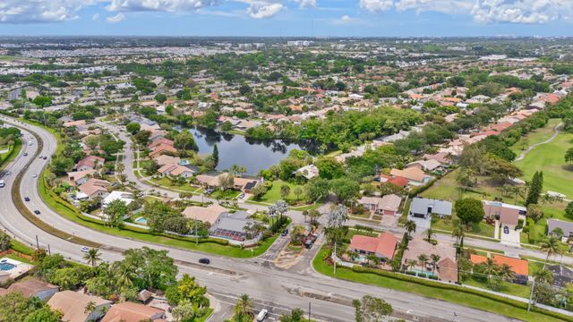 21111 Escondido Way, Boca Raton, FL 33433