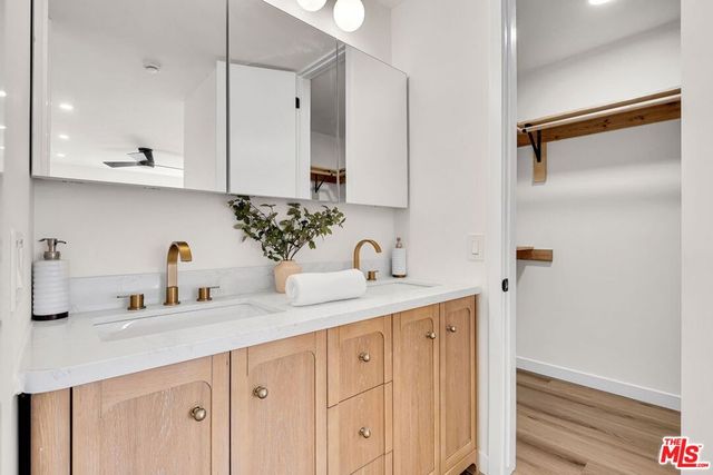 6050 Canterbury Drive E313, Culver City, CA 90230