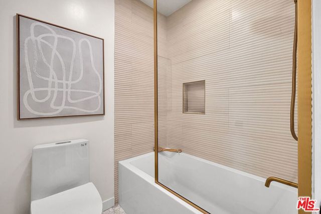 6050 Canterbury Drive E313, Culver City, CA 90230