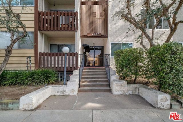 6050 Canterbury Drive E313, Culver City, CA 90230