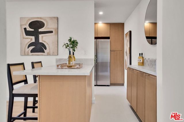 6050 Canterbury Drive E313, Culver City, CA 90230