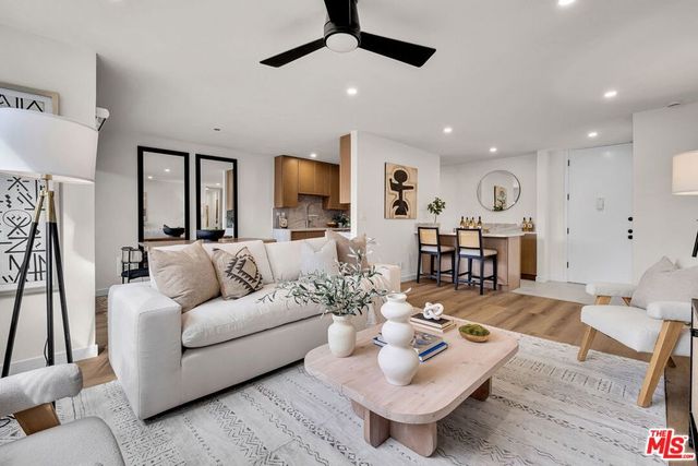 6050 Canterbury Drive E313, Culver City, CA 90230