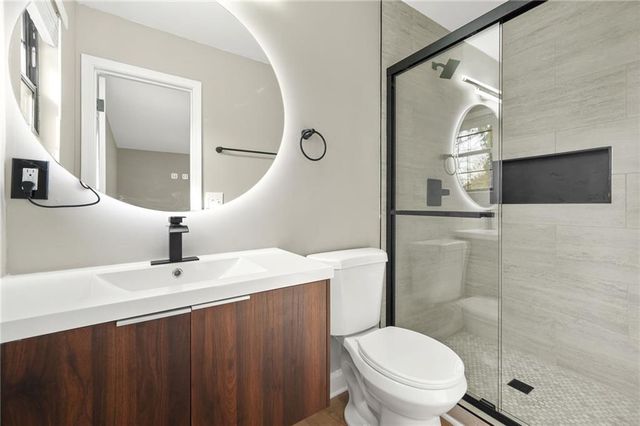 6595 Oakwood Drive, Douglasville, GA 30135