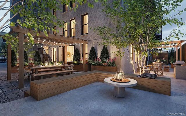 24-65 38th Street 9C, Astoria, NY 11103