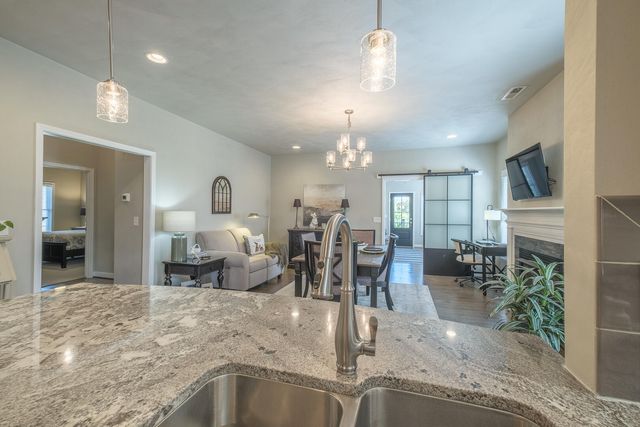 314 Settlers RD, Fincastle, VA 24090