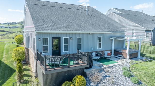 314 Settlers RD, Fincastle, VA 24090