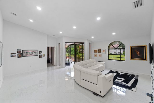 5171 EUROPA Drive G, Boynton Beach, FL 33437