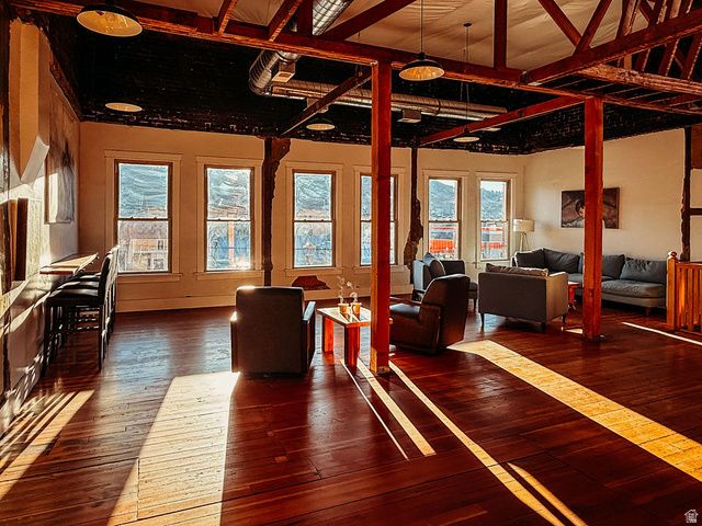 182 S. MAIN ST, Helper, UT 84526