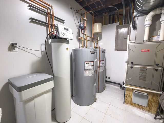 182 S. MAIN ST, Helper, UT 84526