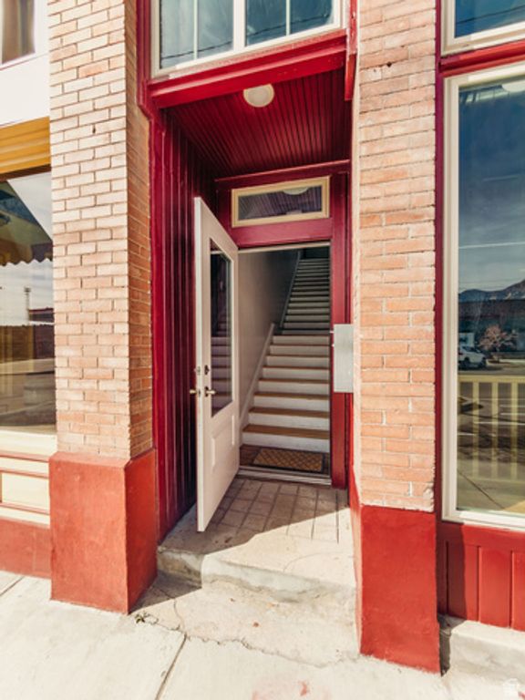 Image 13 of property listing at 182 S. MAIN ST, Helper, UT 84526