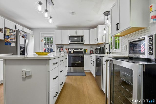 29 Homonick Road, Colchester, CT 06415
