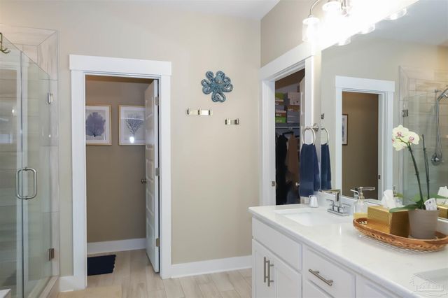 1947 Refuge Cir, Gulf Breeze, FL 32563