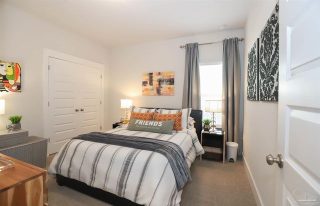 1947 Refuge Cir, Gulf Breeze, FL 32563