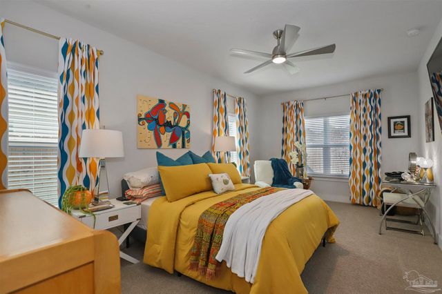 1947 Refuge Cir, Gulf Breeze, FL 32563