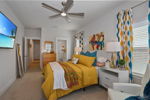 1947 Refuge Cir, Gulf Breeze, FL 32563