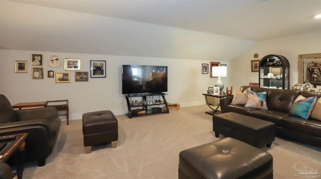 1947 Refuge Cir, Gulf Breeze, FL 32563