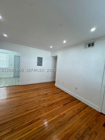 15 Sidonia Ave 2, Coral Gables, FL 33134