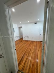 15 Sidonia Ave 2, Coral Gables, FL 33134