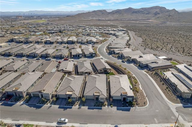 965 Tony Willis Court, Las Vegas, NV 89138