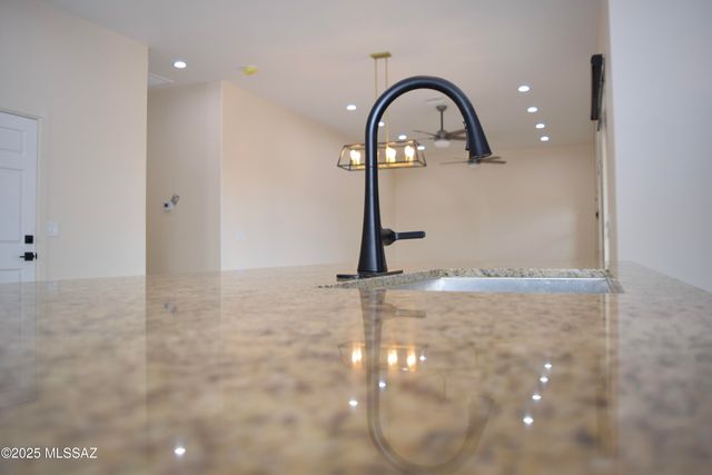 462 Calle Cipres, Rio Rico, AZ 85648