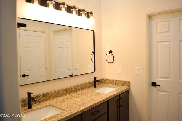 462 Calle Cipres, Rio Rico, AZ 85648