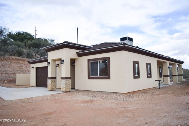 462 Calle Cipres, Rio Rico, AZ 85648