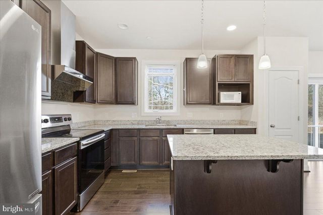 8406 SPRING CREEK WAY, Severn, MD 21144