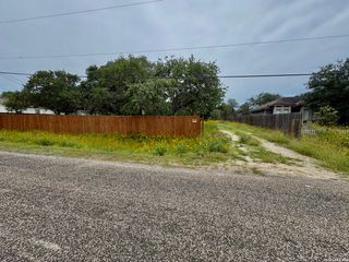 22847 Black Cherry, Elmendorf, TX 78112