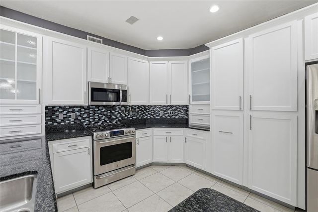 1512 CROOKED STICK DRIVE, Valrico, FL 33596