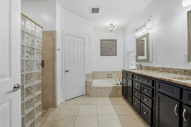 1512 CROOKED STICK DRIVE, Valrico, FL 33596