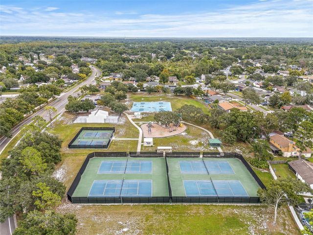 1512 CROOKED STICK DRIVE, Valrico, FL 33596