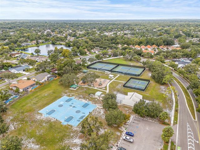 1512 CROOKED STICK DRIVE, Valrico, FL 33596