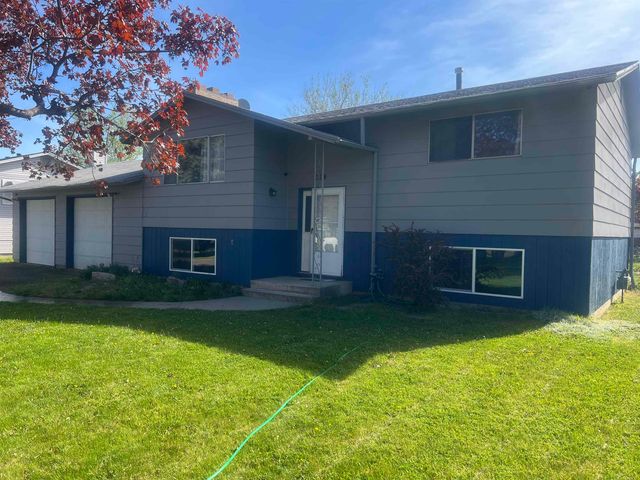 614 N Grant St, Medical Lake, WA 99022
