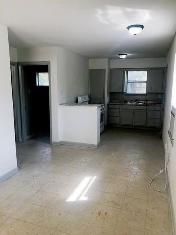 404 James Street, Houston, TX 77009